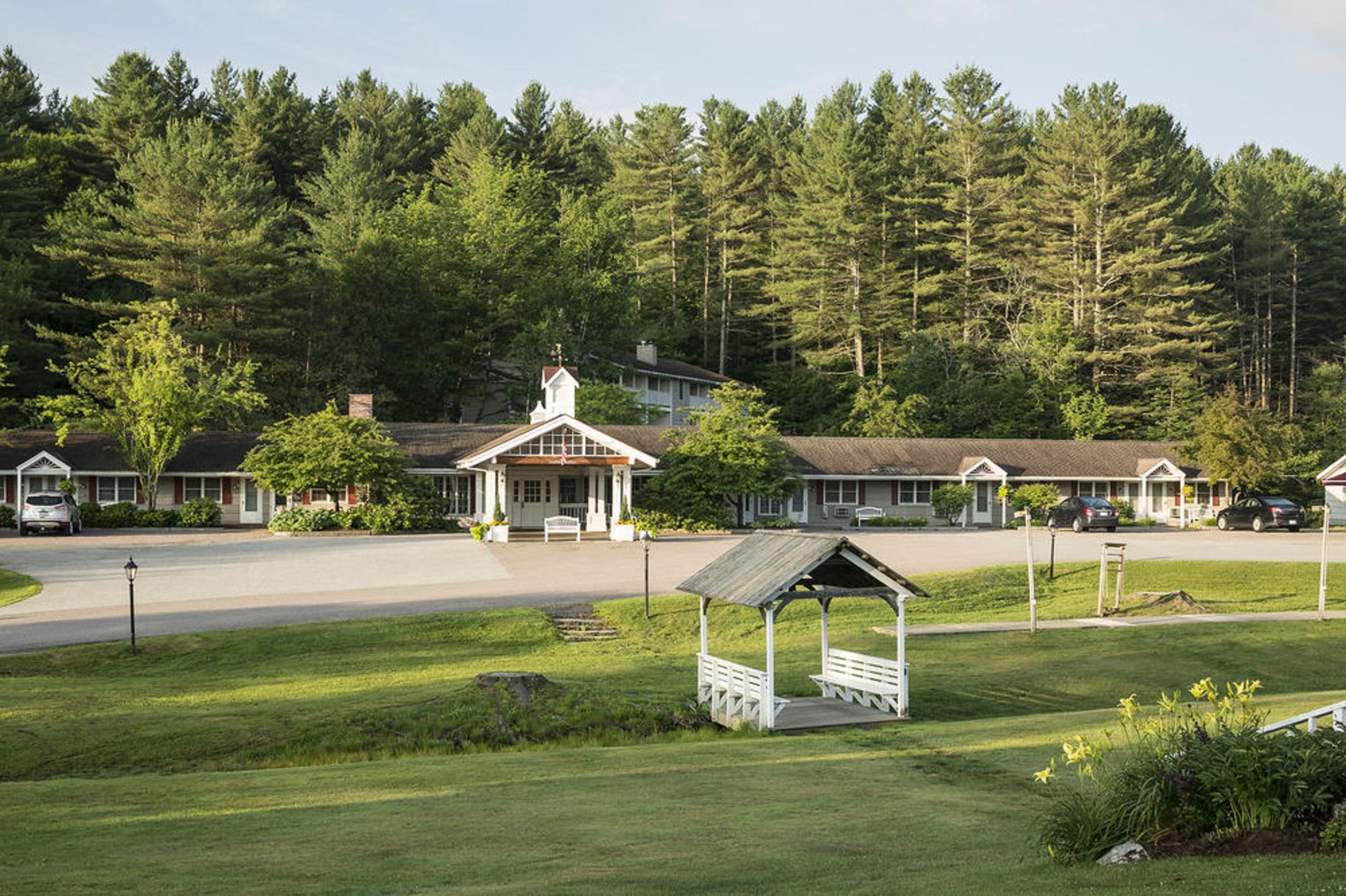 Bluebird Cady Hill Lodge Stowe Exterior foto